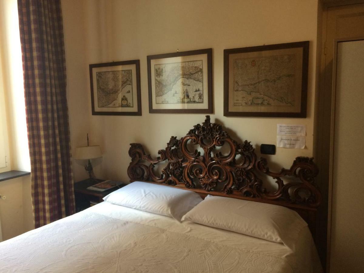 Bed&Breakfast Edel Genoa Exterior photo